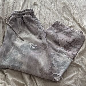 Camo Star sweatpants